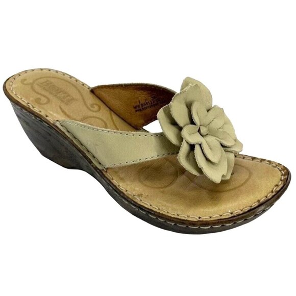 BOC Born Concept Maci Olive Flower Leather Wedge Thong Toe Post Slip-On Sandals - Picture 1 of 13
